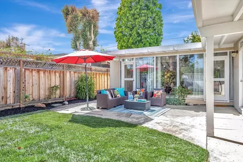 Exterior - 226 Thompson Ave, Mountain View, CA 94043 photo 2 of 7