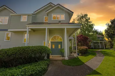 130 Frederick St, Santa Cruz, CA 95062