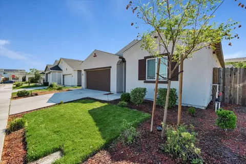 830 Holdenhurst Ln, Patterson, CA 95363 photo 1