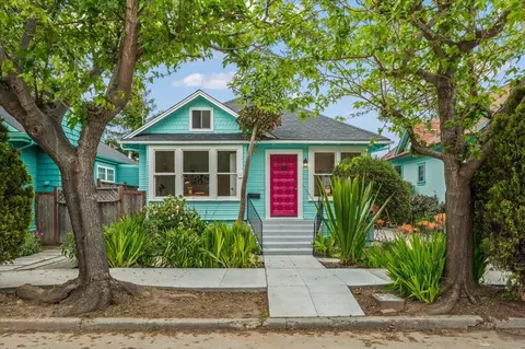326 Cayuga St, Santa Cruz, CA 95062