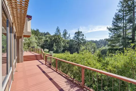 Exterior - 620 Twin Ln, Soquel, CA 95073 photo 10 of 22