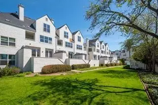 200 W Cliff Dr 24, Santa Cruz, CA 95060