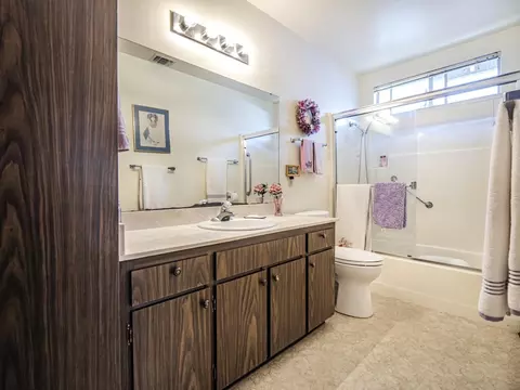 Bath - 715 Bronte Ave, Watsonville, CA 95076 photo 1 of 2