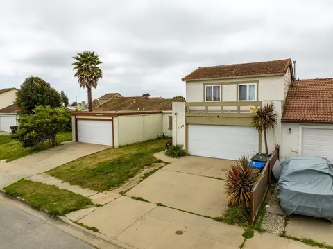 Exterior - 1523 Cherokee Dr, Salinas, CA 93906 photo 10 of 15