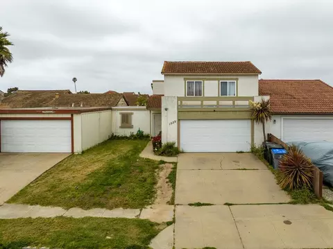 Exterior - 1523 Cherokee Dr, Salinas, CA 93906 photo 6 of 15