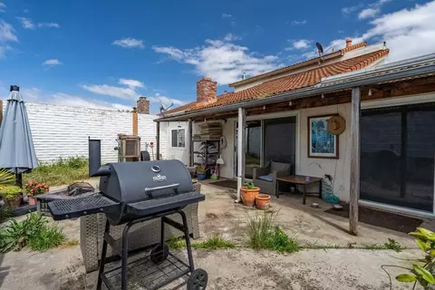 Exterior - 1523 Cherokee Dr, Salinas, CA 93906 photo 13 of 15