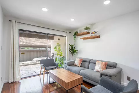 999 W Evelyn Ter 65, Sunnyvale, CA 94086