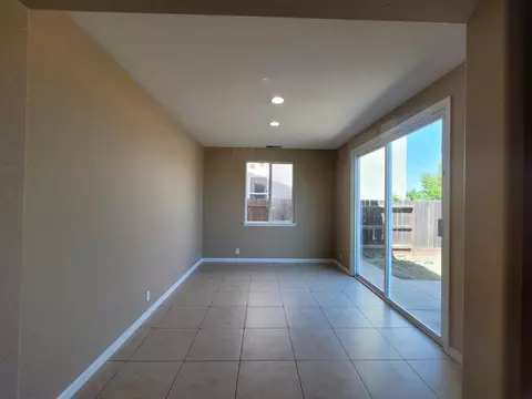 Dining - 4082 St Remy Ct, Merced, CA 95348 photo 1 of 1
