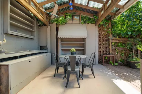 Exterior - 7051 Mesa Dr, Aptos, CA 95003 photo 4 of 21