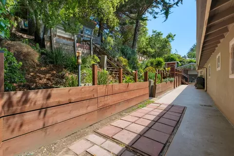 Exterior - 7051 Mesa Dr, Aptos, CA 95003 photo 10 of 21