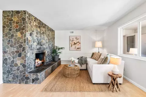 Living - 7051 Mesa Dr, Aptos, CA 95003 photo 8 of 10