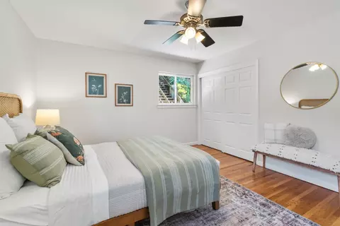 Bedroom - 7051 Mesa Dr, Aptos, CA 95003 photo 4 of 10