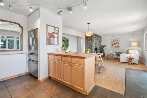 Kitchen - 7051 Mesa Dr, Aptos, CA 95003 photo 9 of 9