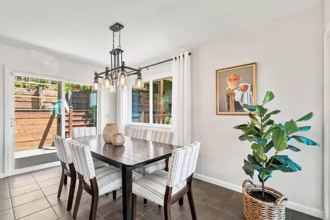 Dining - 7051 Mesa Dr, Aptos, CA 95003 photo 2 of 7