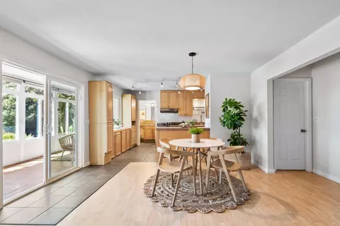 Dining - 7051 Mesa Dr, Aptos, CA 95003 photo 7 of 7