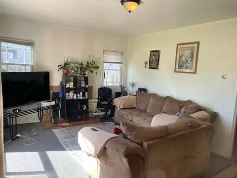 932 Pajaro St, Salinas, CA 93901 photo 2