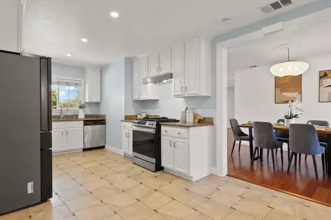 180 E Younger Ave, San Jose, CA 95112 photo 4