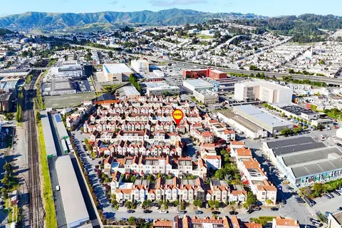 View/Area - 128 Orsi Cir, San Francisco, CA 94124 photo 2 of 3