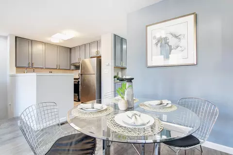 Dining - 128 Orsi Cir, San Francisco, CA 94124 photo 4 of 4
