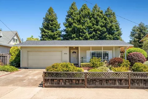 1916 Lotman Dr, Santa Cruz, CA 95062