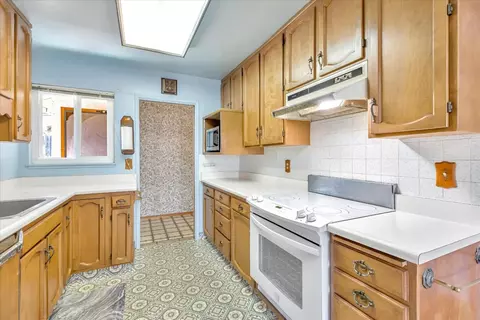 7731 Rainbow Dr, Cupertino, CA 95014 photo 4