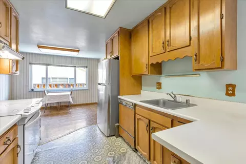 7731 Rainbow Dr, Cupertino, CA 95014 photo 5
