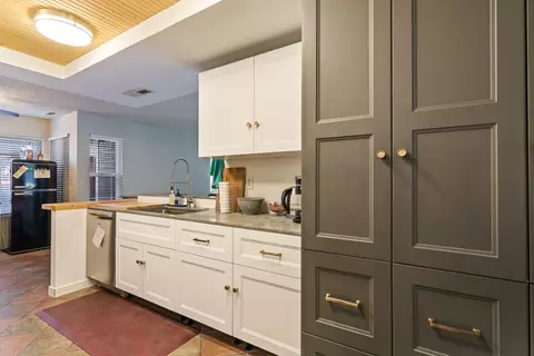 384 Moonraker Dr, Vallejo, CA 94590 photo 10