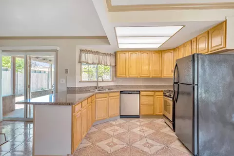 235 Notre Dame Dr, Vallejo, CA 94589 photo 3
