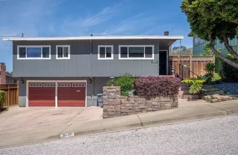 919 Regina Way, Pacifica, CA 94044 photo 2