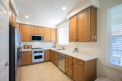 481 Torrey Pine Ter, Sunnyvale, CA 94086 photo 9