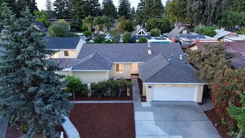 1015 Azalea Dr, Sunnyvale, CA 94086