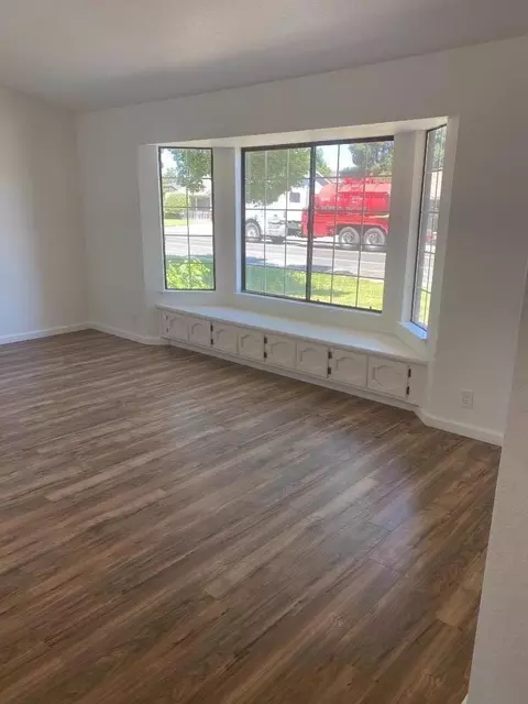 Living - 396 Lancaster Dr, Manteca, CA 95336 photo 1 of 5