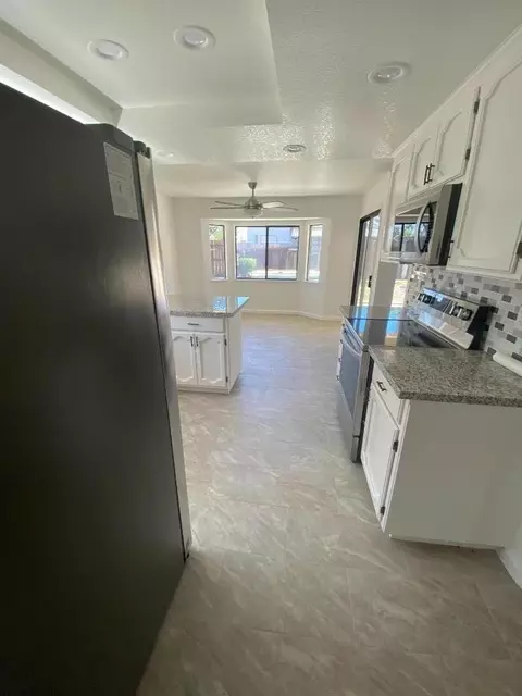 Kitchen - 396 Lancaster Dr, Manteca, CA 95336 photo 3 of 3