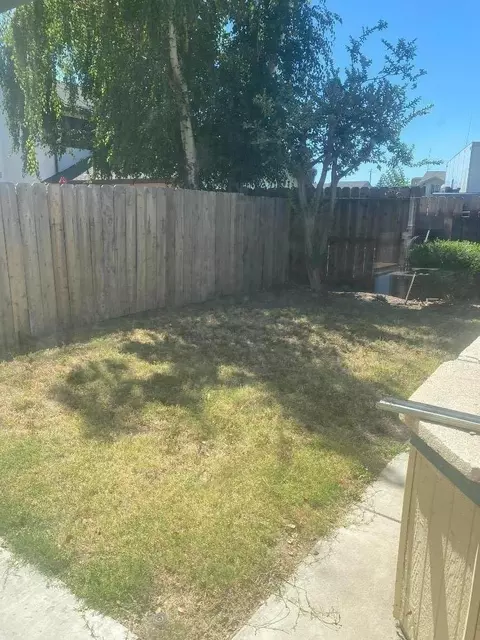 Exterior - 396 Lancaster Dr, Manteca, CA 95336 photo 3 of 4