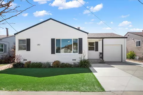 829 Ventura St, Richmond, CA 94805