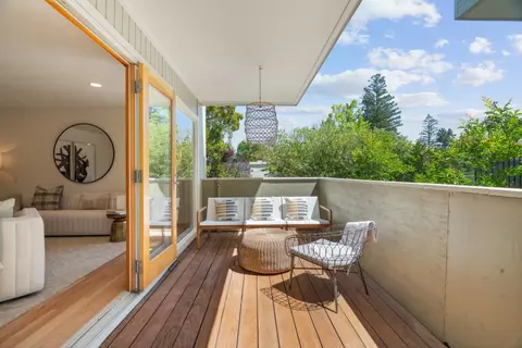 2383 Sharon Rd, Menlo Park, CA 94025