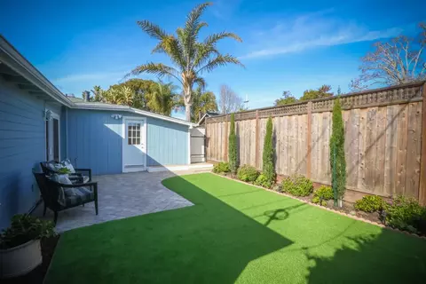 4570 Crystal St, Capitola, CA 95010 photo 4