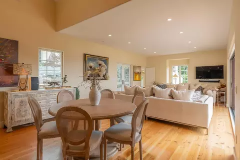151 Highland Dr, Carmel, CA 93923 photo 12