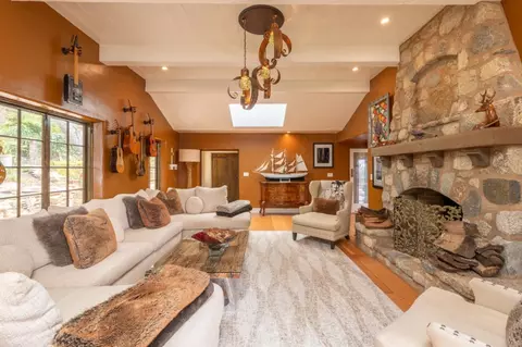 151 Highland Dr, Carmel, CA 93923 photo 13