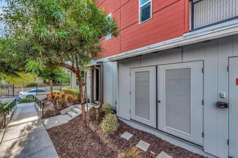 1512 Bond St, Milpitas, CA 95035 photo 2