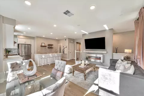 1512 Bond St, Milpitas, CA 95035 photo 9