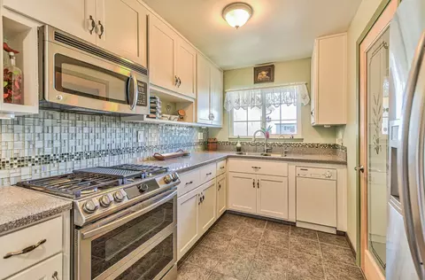 3054 Bayer Dr, Marina, CA 93933 photo 8