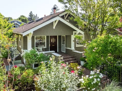 1017 Emerson St, Palo Alto, CA 94301