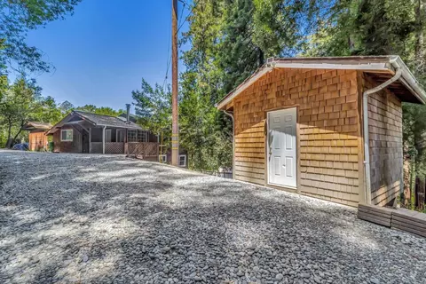 266 Laguna Dr, La Honda, CA 94020 photo 2