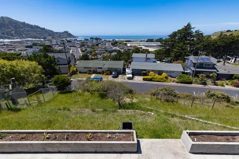 720 Alta Vista Dr, Pacifica, CA 94044 photo 24