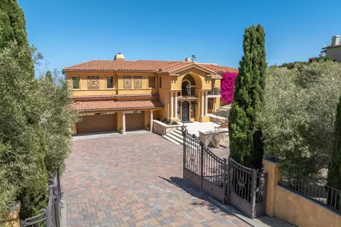 11531 Spur Rd, Monterey, CA 93940 photo 2