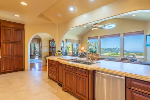11531 Spur Rd, Monterey, CA 93940 photo 10