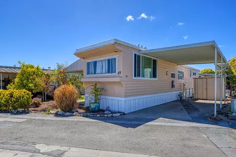 4300 Soquel Dr 49, Soquel, CA 95073