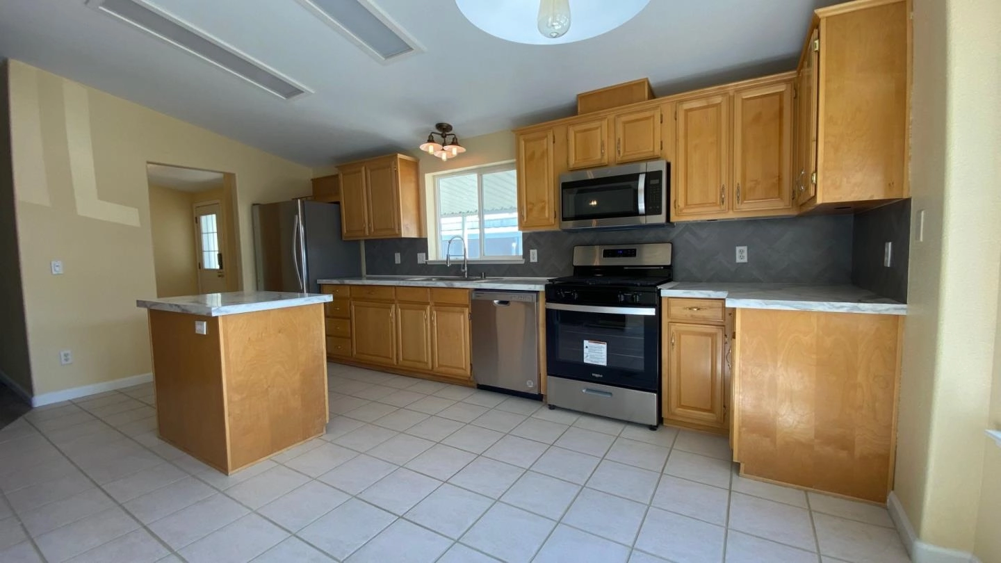 1111 Morse Ave SPC 7  