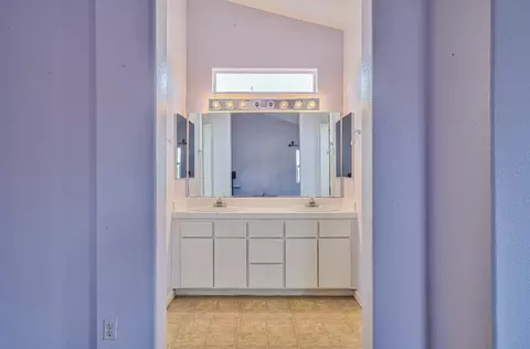 985 Crestview St, Salinas, CA 93906 photo 23